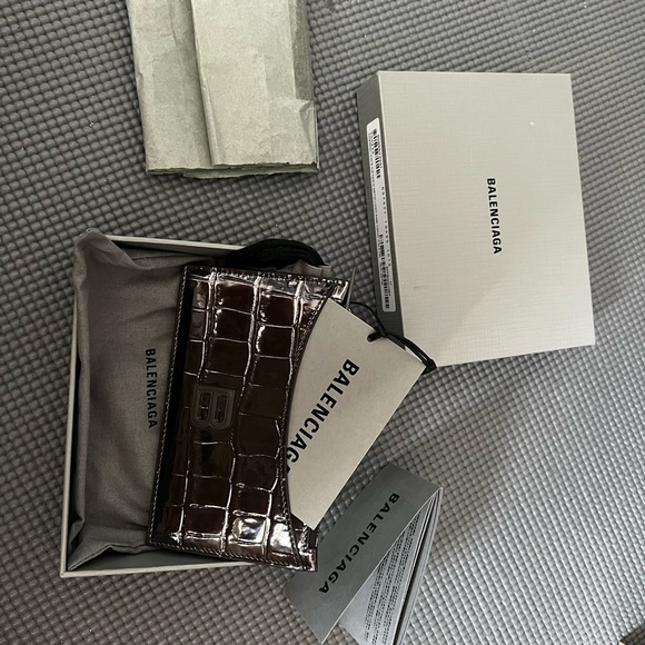Balenciaga Hourglass Crocodile Card Holder/ Wallet with Change Zipper- Gun Metal - Picture 2 of 5